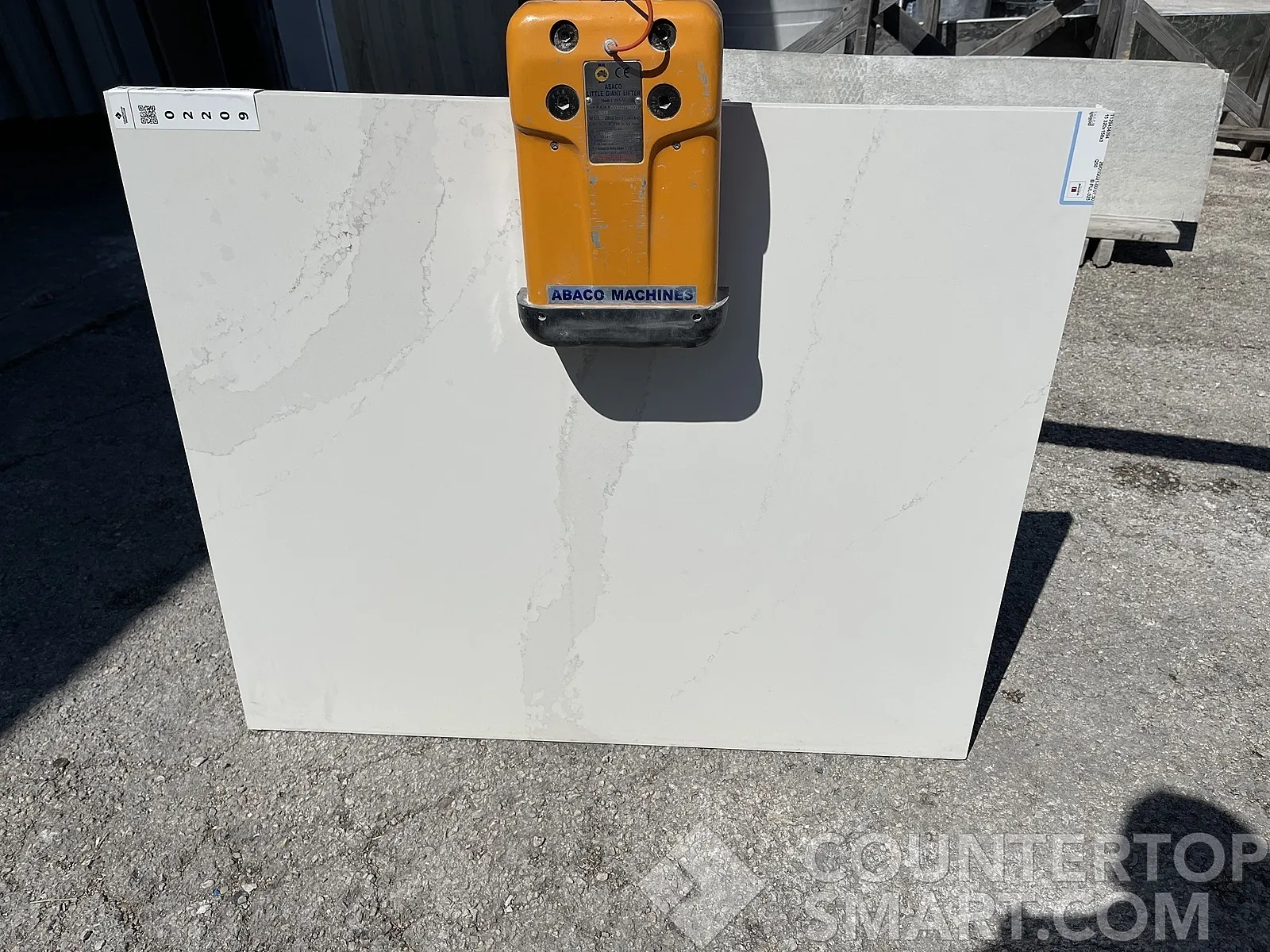 Full image of Silestone Eternal Calacatta Gold White Quartz countertop slab