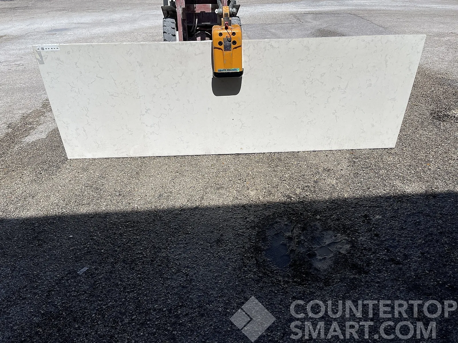 Full image of Q Quartz Calacatta Vicenza Quartz countertop slab