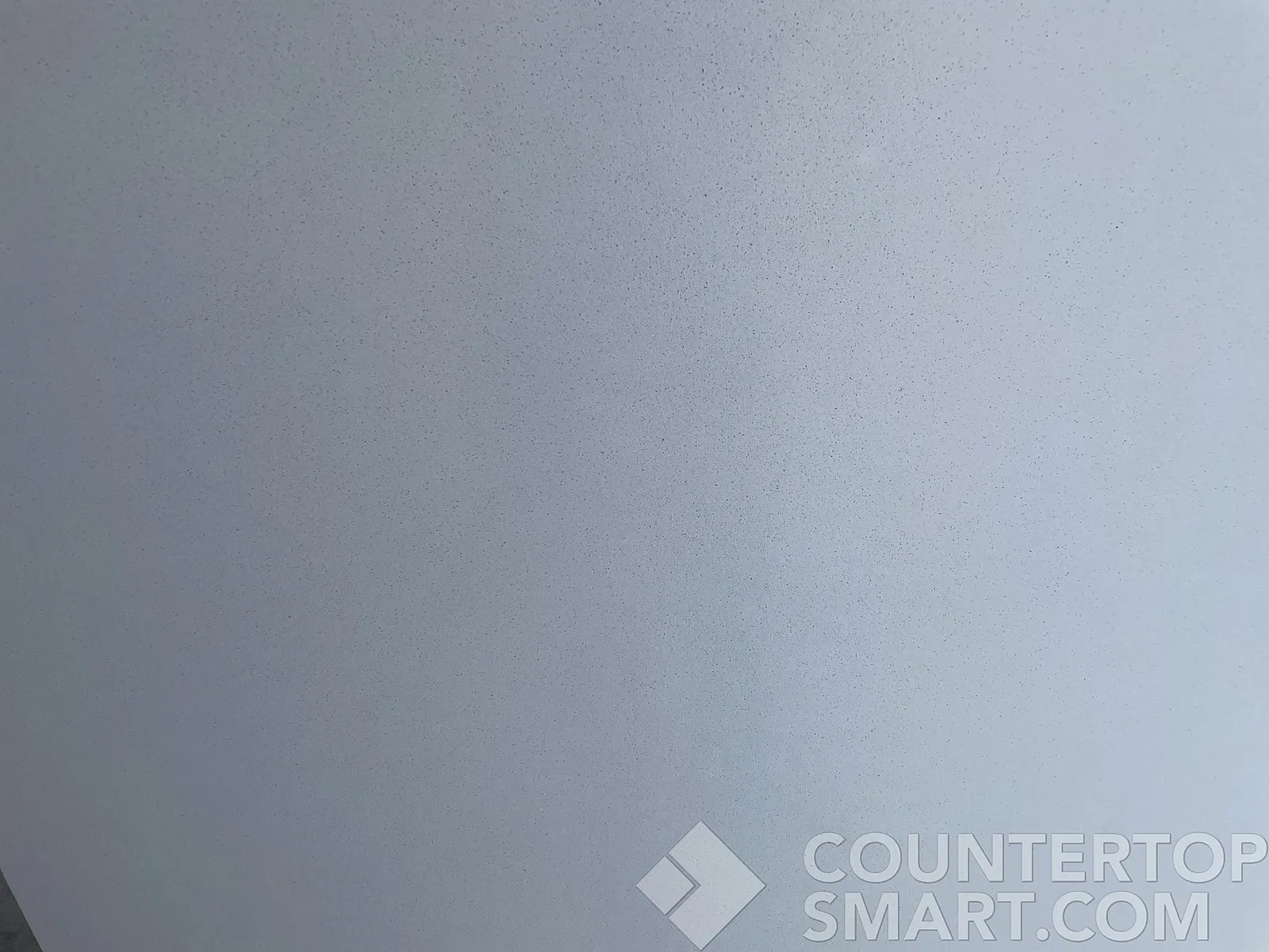 Closeup image of Della Terra Linen Quartz countertop slab