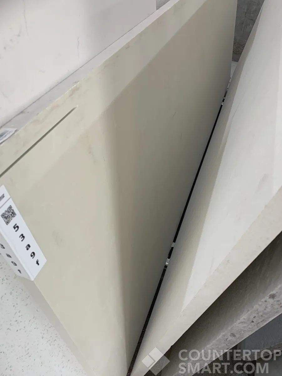 Full image of Q Quartz Shell White Quartz countertop slab