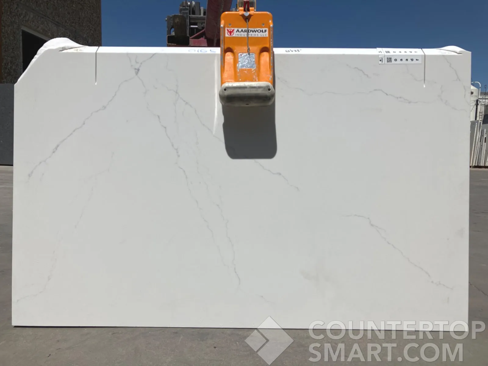 Full image of Q Quartz Calacatta Miraggio Quartz countertop slab