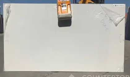 Full image of Stratus Quartz White Dove White Quartz countertop slab