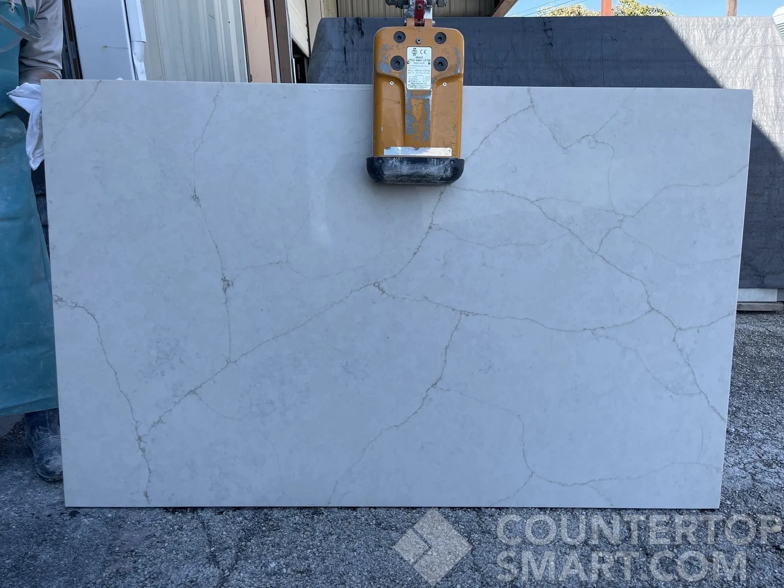 Full image of Q Quartz Calacatta Valentin White Quartz countertop slab