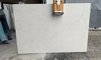 Full image of Q Quartz Calacatta Valentin White Quartz countertop slab