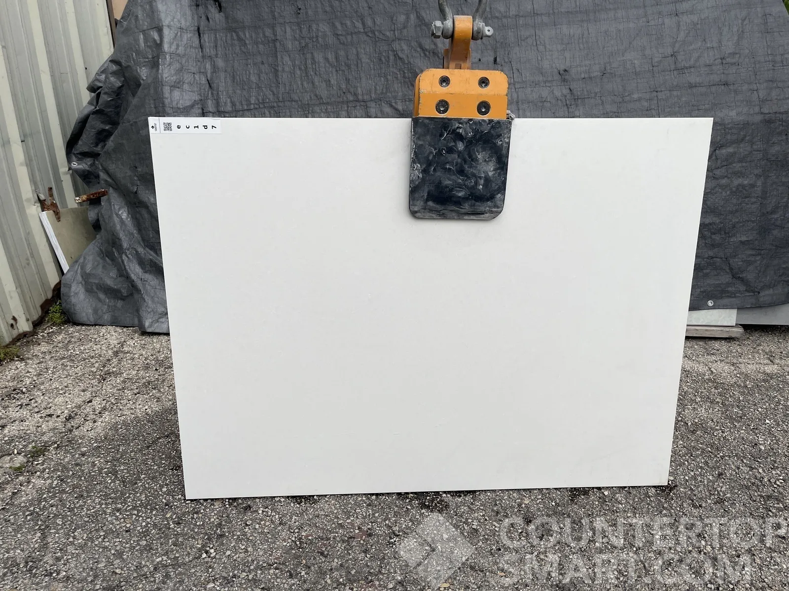 Full image of Stratus Quartz Luxury White White Quartz countertop slab