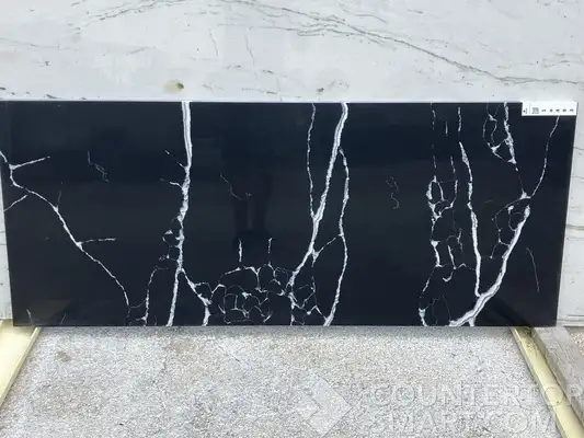Full image of Della Terra Montenegro Quartz countertop slab