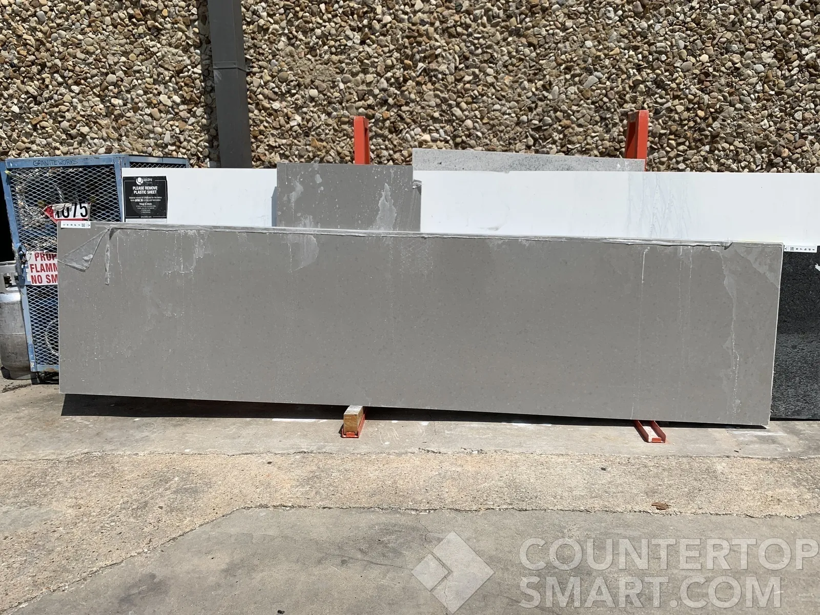 Full image of Viatera Alabaster White Quartz countertop slab