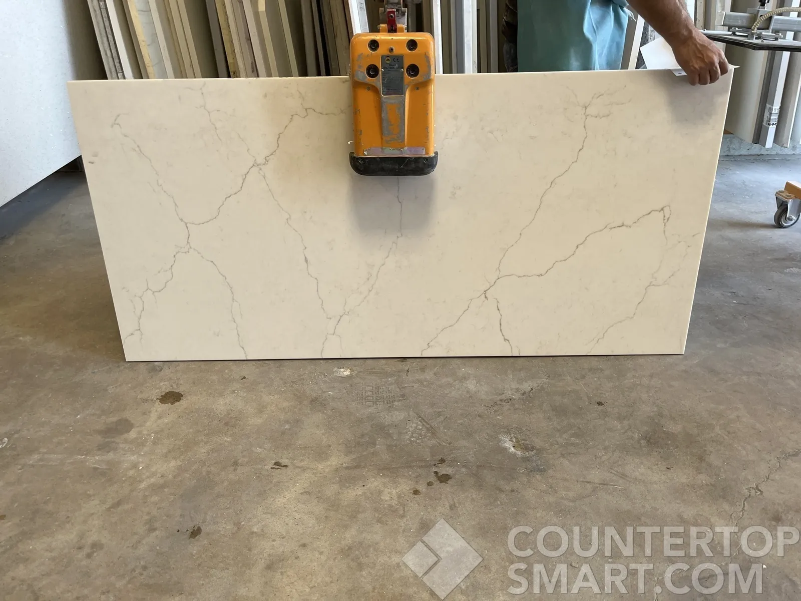 Full image of Q Quartz Calacatta Miraggio Duo White Quartz countertop slab