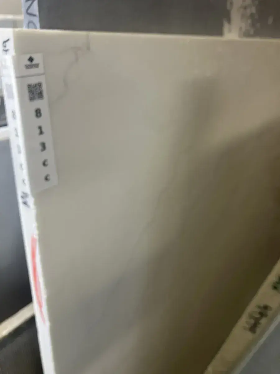 Full image of Q Quartz Calacatta Miraggio Quartz countertop slab
