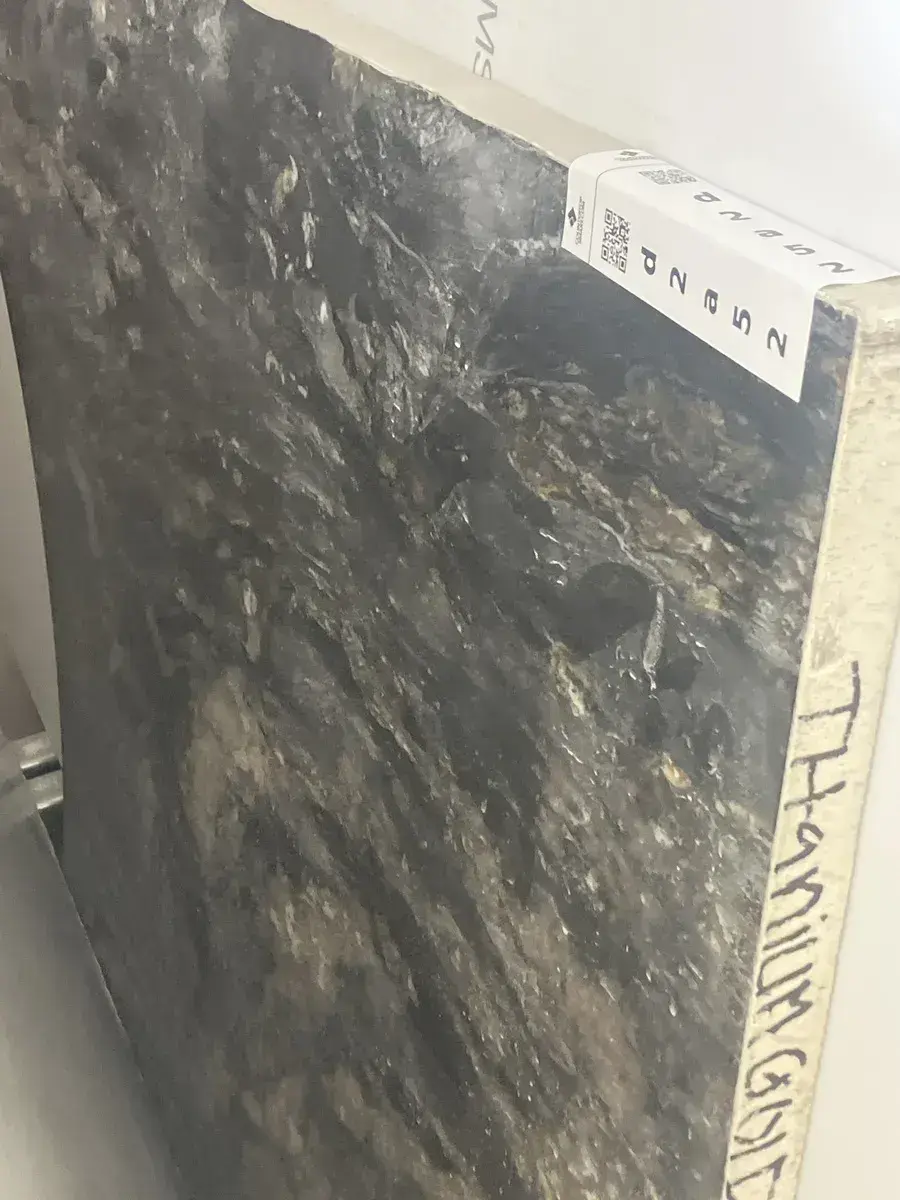 Image of Item