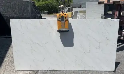 Full image of Q Quartz Calacatta Premata White Quartz countertop slab