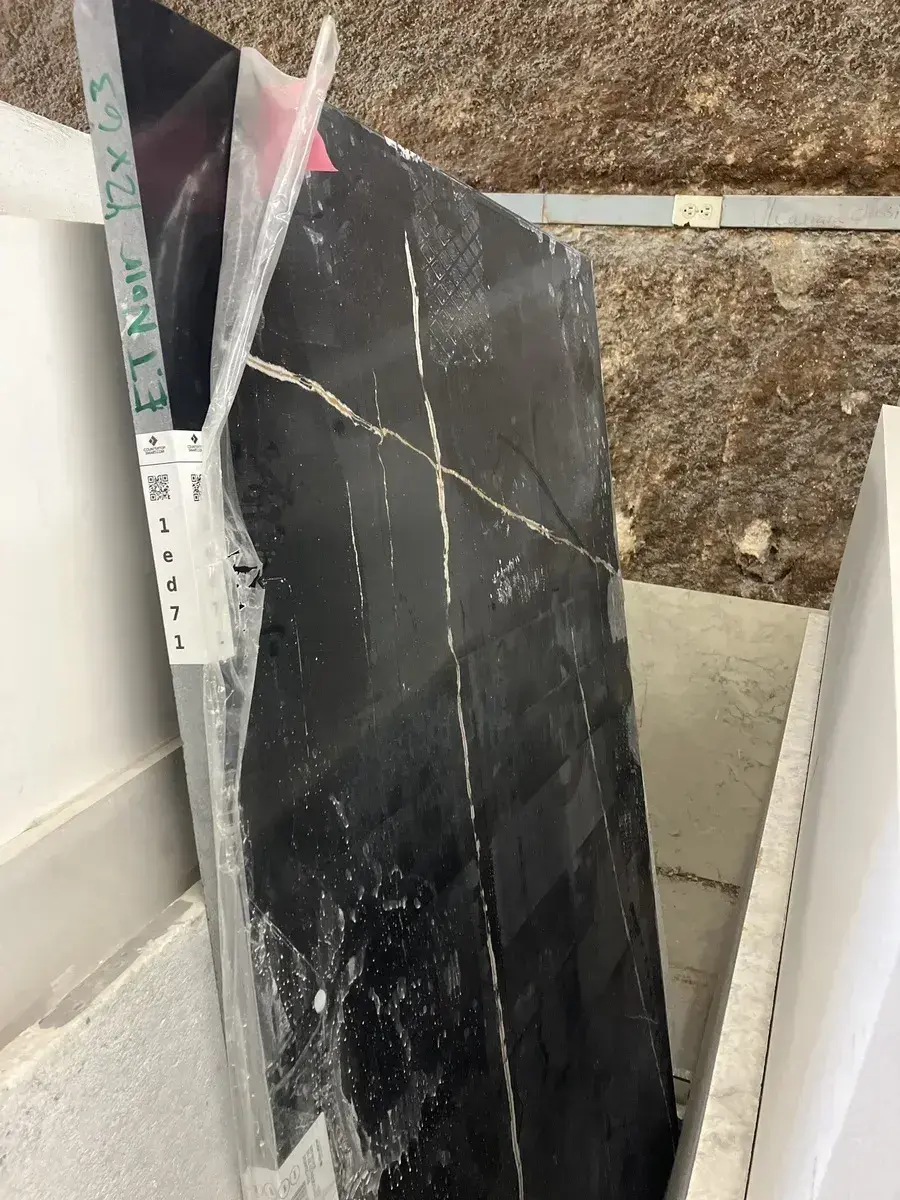 Image of Item
