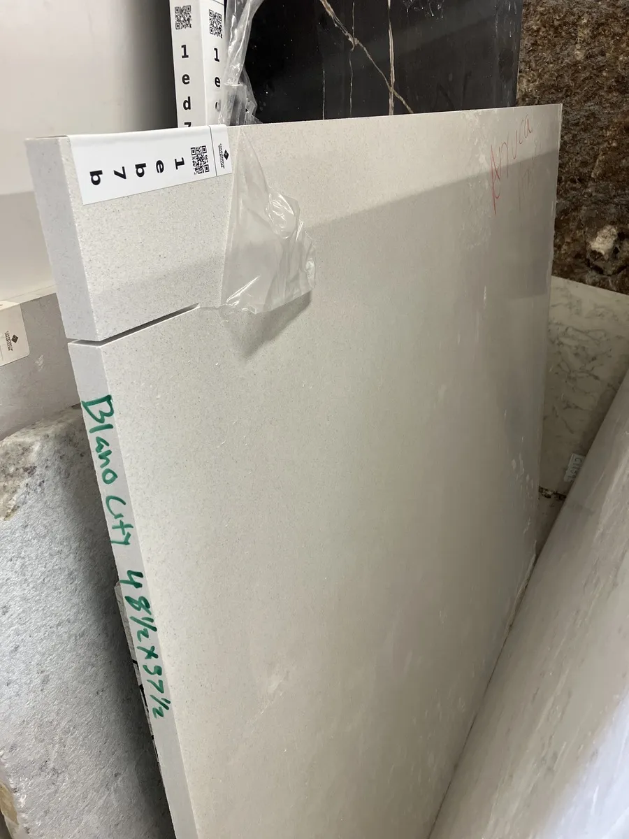 Full image of Q Quartz Aruca White White Quartz countertop slab