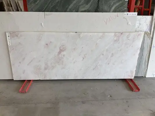 Full image of Cristallo Grey Quartzite countertop slab