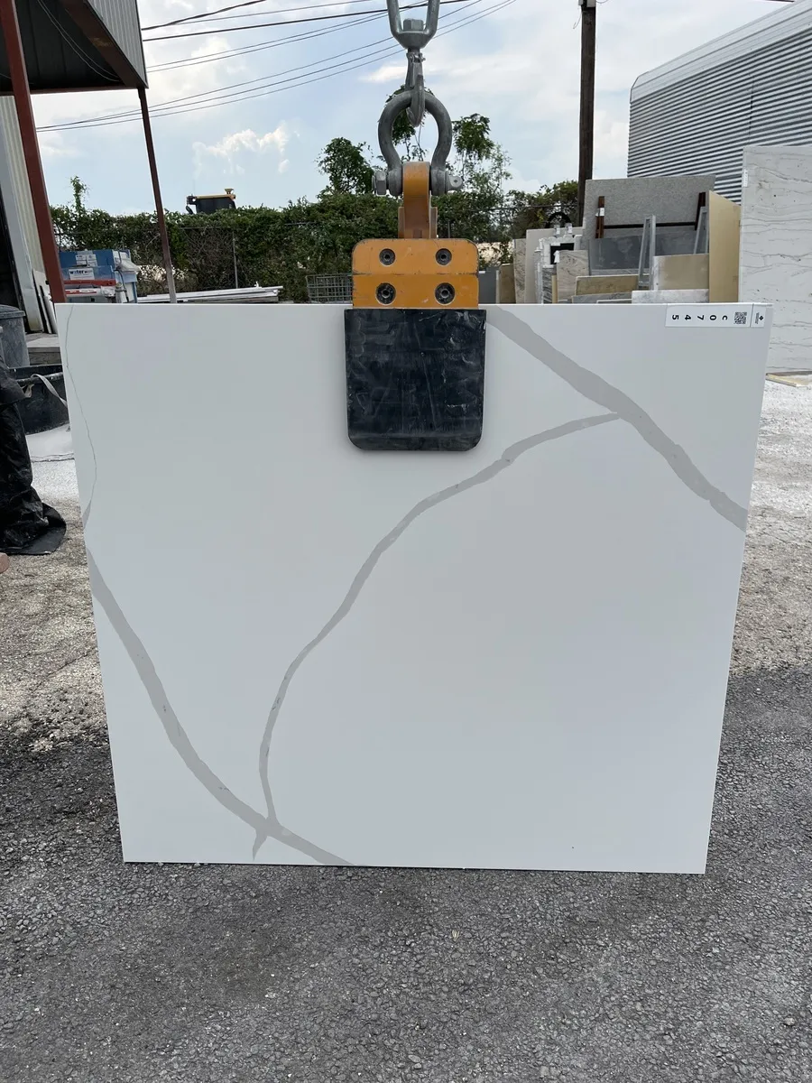 Full image of Stratus Quartz Calacatta Statuario Quartz countertop slab