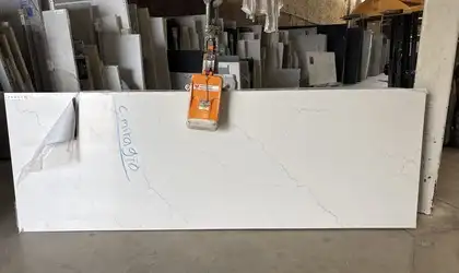 Full image of Q Quartz Calacatta Miraggio Quartz countertop slab