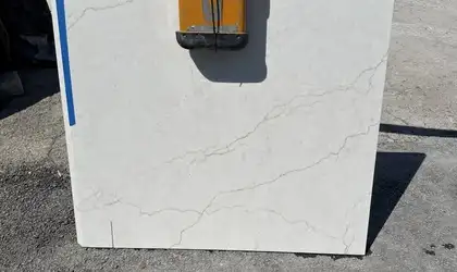 Full image of Q Quartz Calacatta Miraggio Quartz countertop slab