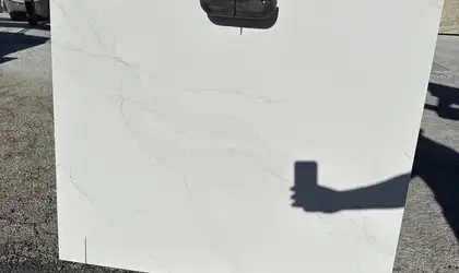 Full image of Q Quartz Calacatta Abezzo Quartz countertop slab