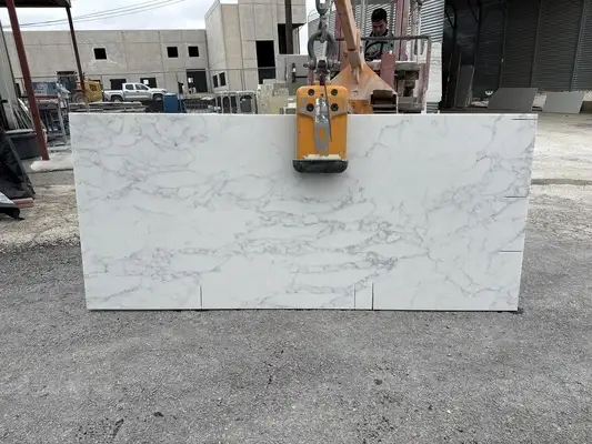 Full image of Stratus Quartz Arabescato Vagli White Quartz countertop slab