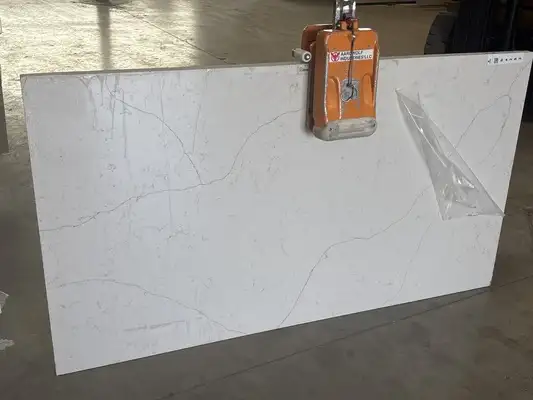 Full image of Arizona Tile New Venatino Grey White Quartz countertop slab