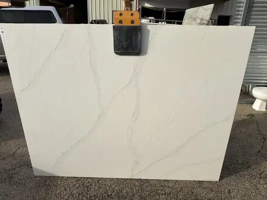 Full image of Silestone Eternal Calacatta Gold White Quartz countertop slab
