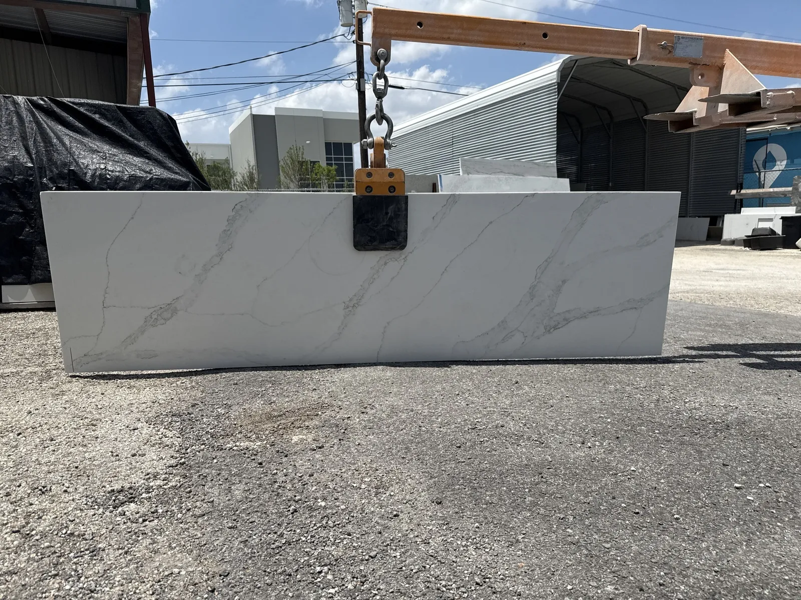 Full image of Q Quartz Calacatta Vernello White Quartz countertop slab