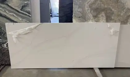 Full image of Q Quartz Calacatta Abezzo Quartz countertop slab