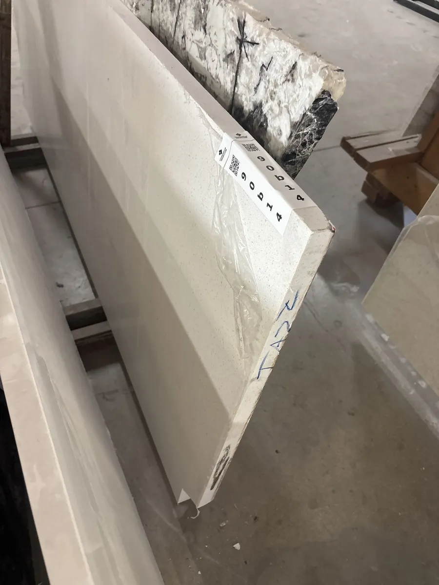 Image of Item