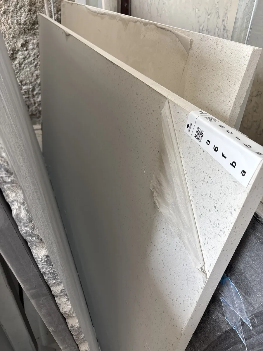Full image of Q Quartz Sparkling White Quartz countertop slab