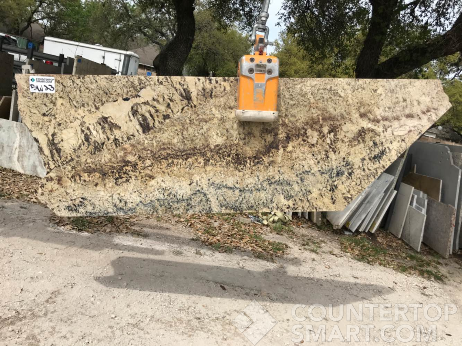 Full image of Neptune Bordeaux Granite countertop slab