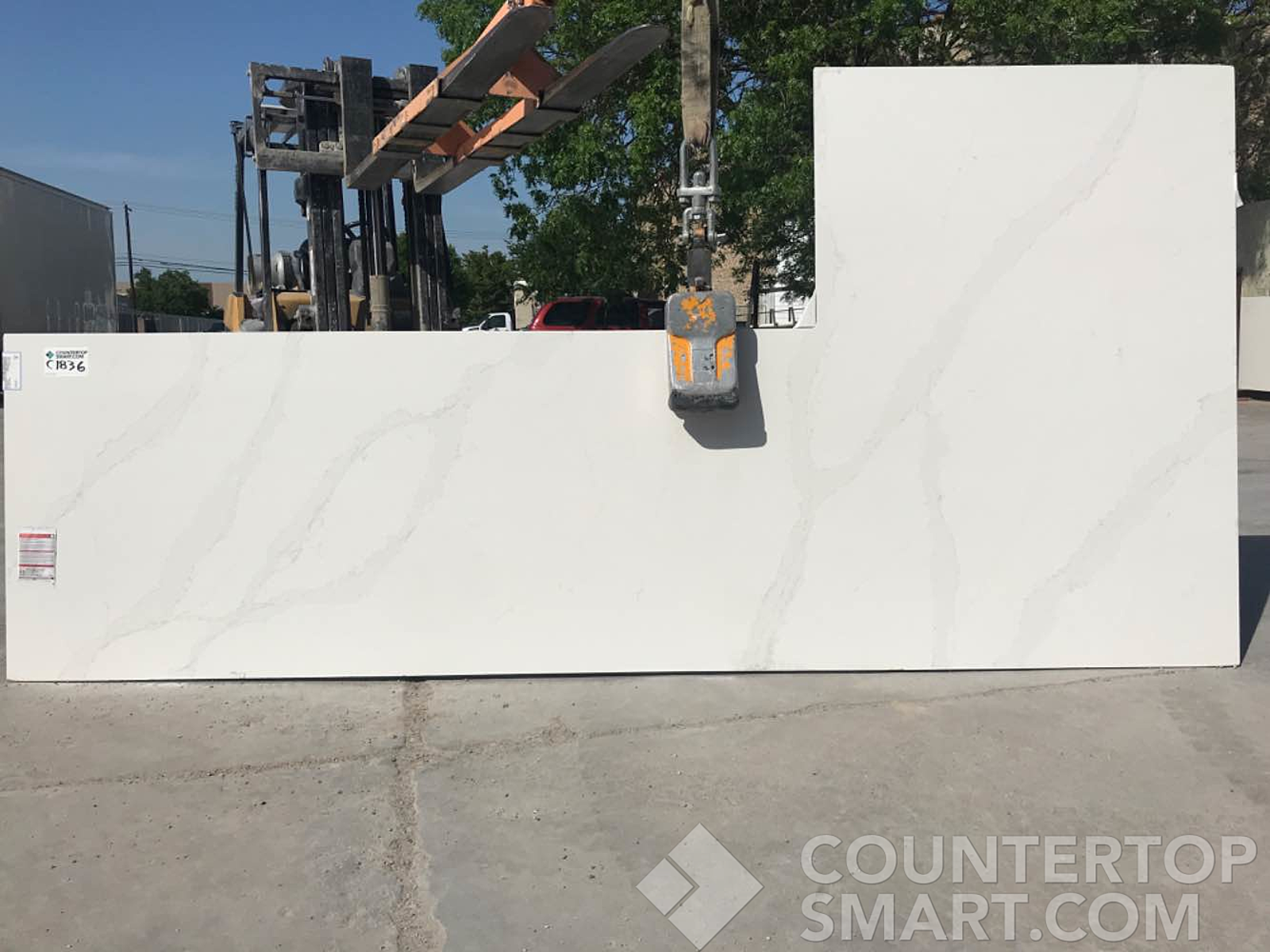 Full image of Silestone Eternal Calacatta Gold White Quartz countertop slab