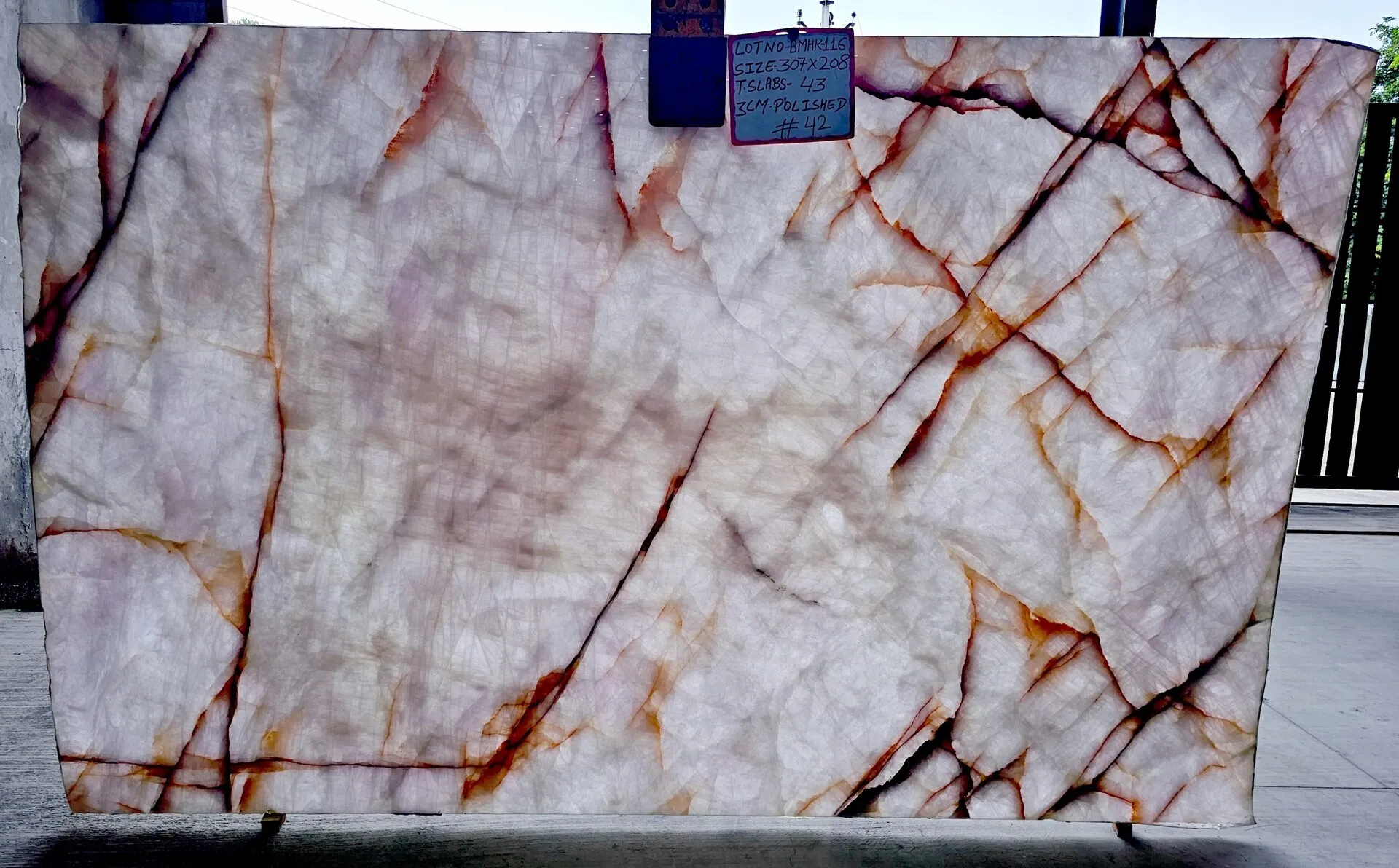 Image of Cristallo Carda Rossa Cream Quartzite countertop slab