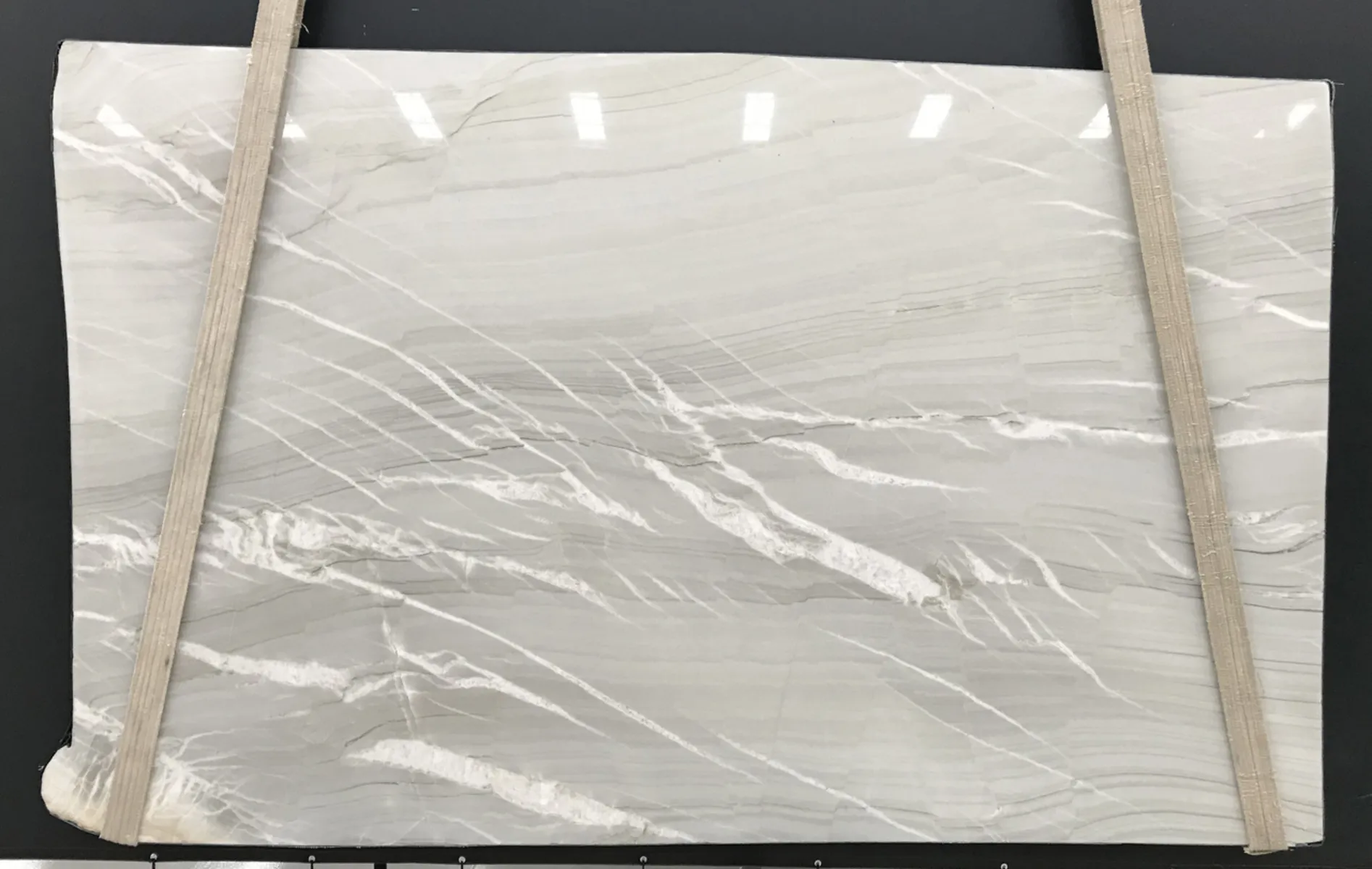 Image of Monaco Quartzite Grey Quartzite countertop slab