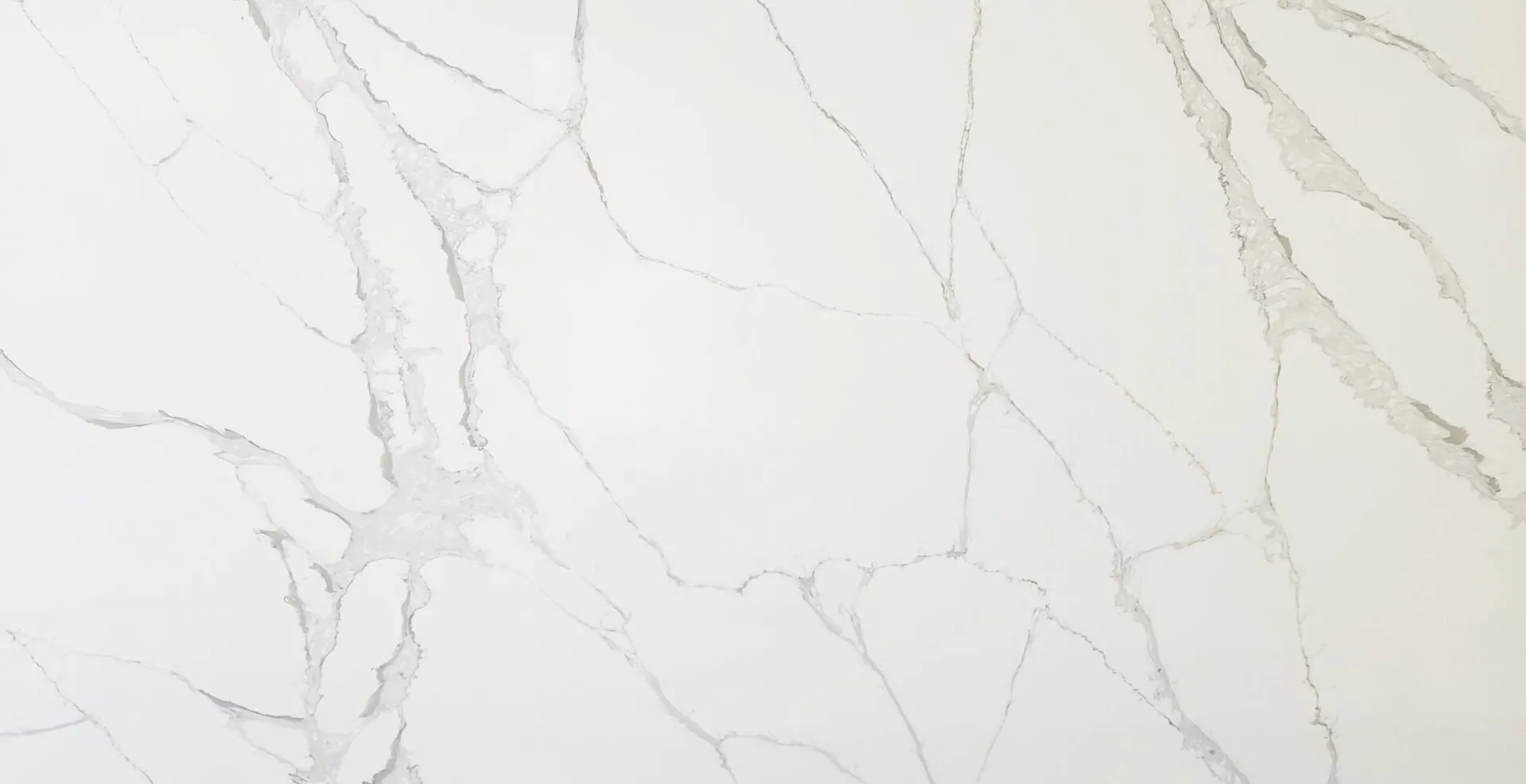 Closeup image of CRS Quartz Prime Super Jumbo White Quartz countertop slab