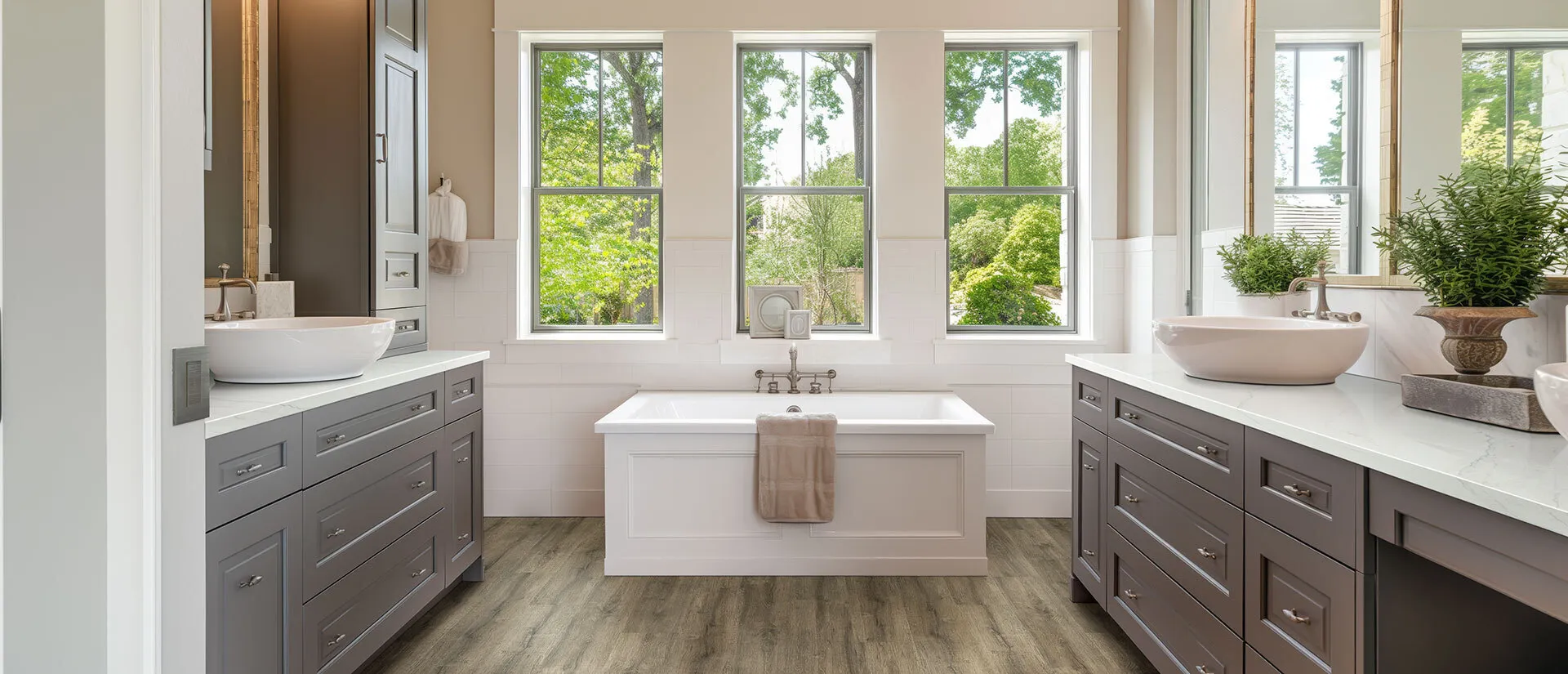 Image of installed Q Quartz Calacatta Safyra White Quartz countertops