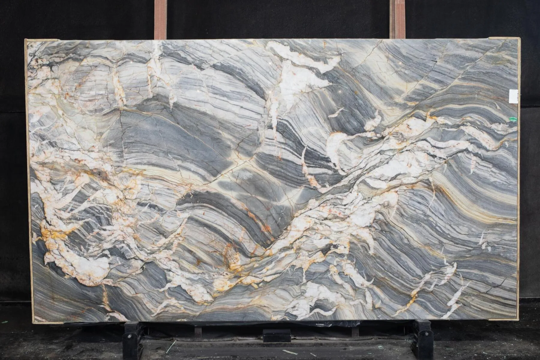 Closeup image of Colorado Quartzite 1st Choice Grey Quartzite countertop slab