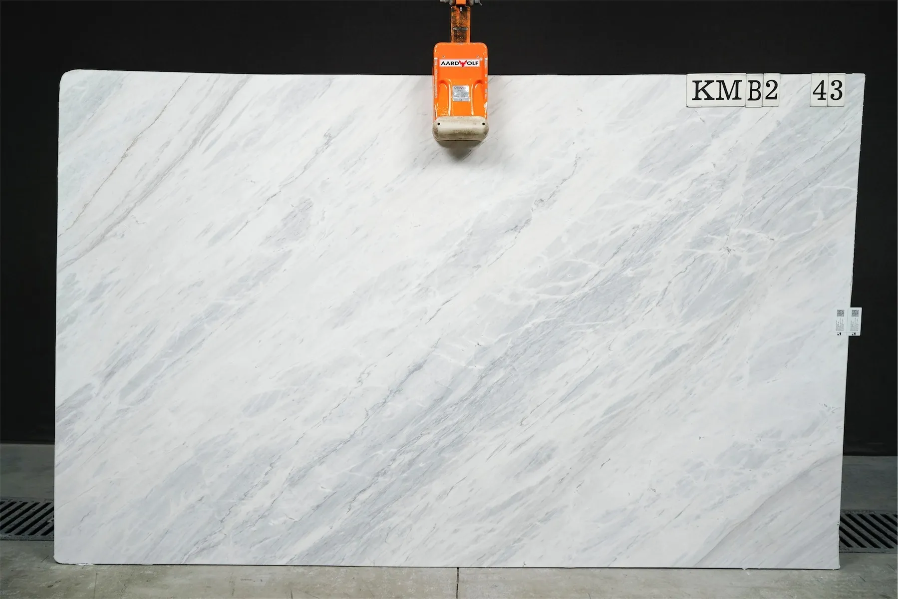 Closeup image of Calacatta Vision White Marble countertop slab