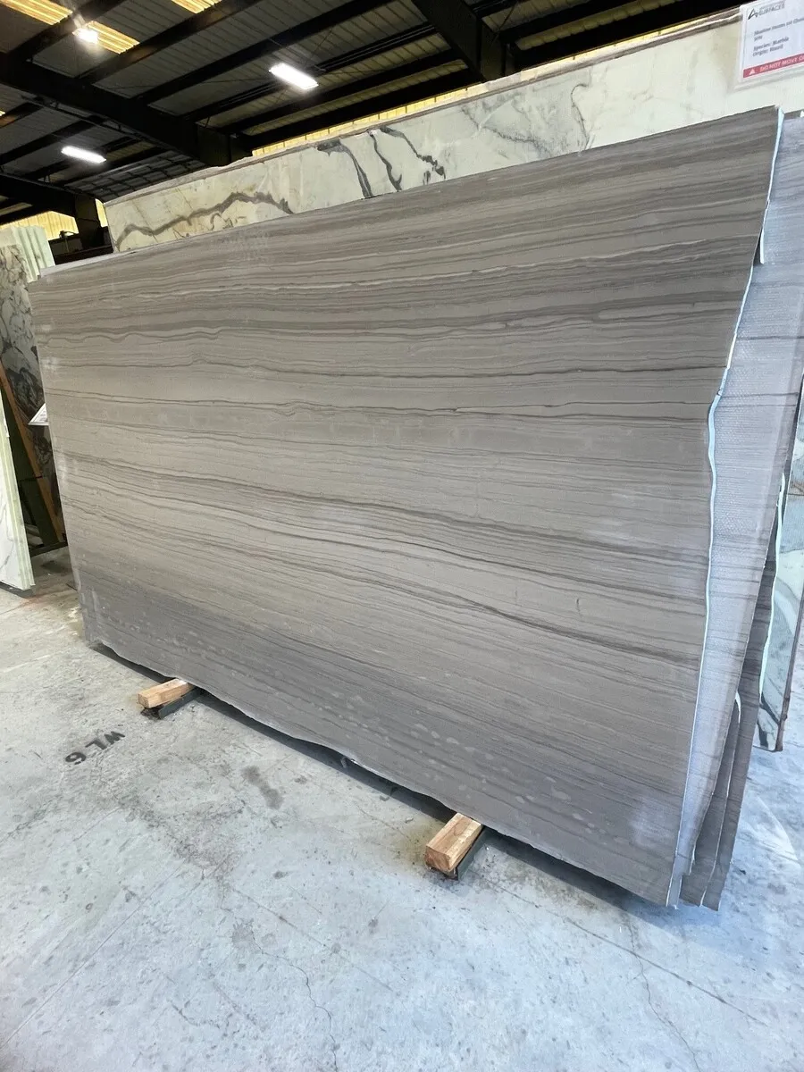 Closeup image of Larice Grey Limestone countertop slab