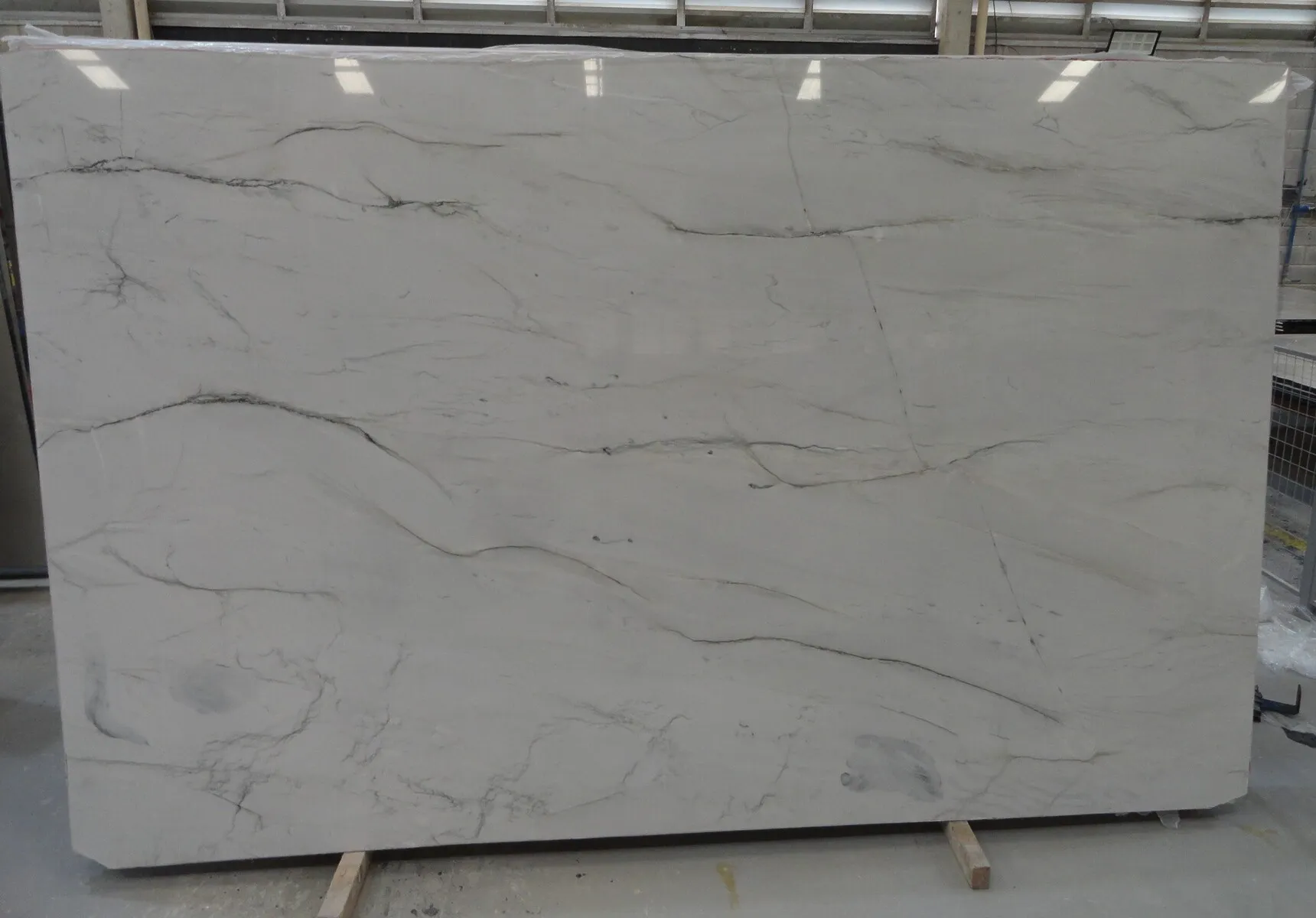 Closeup image of Swan Quartzite 1st Choice Grey Quartzite countertop slab