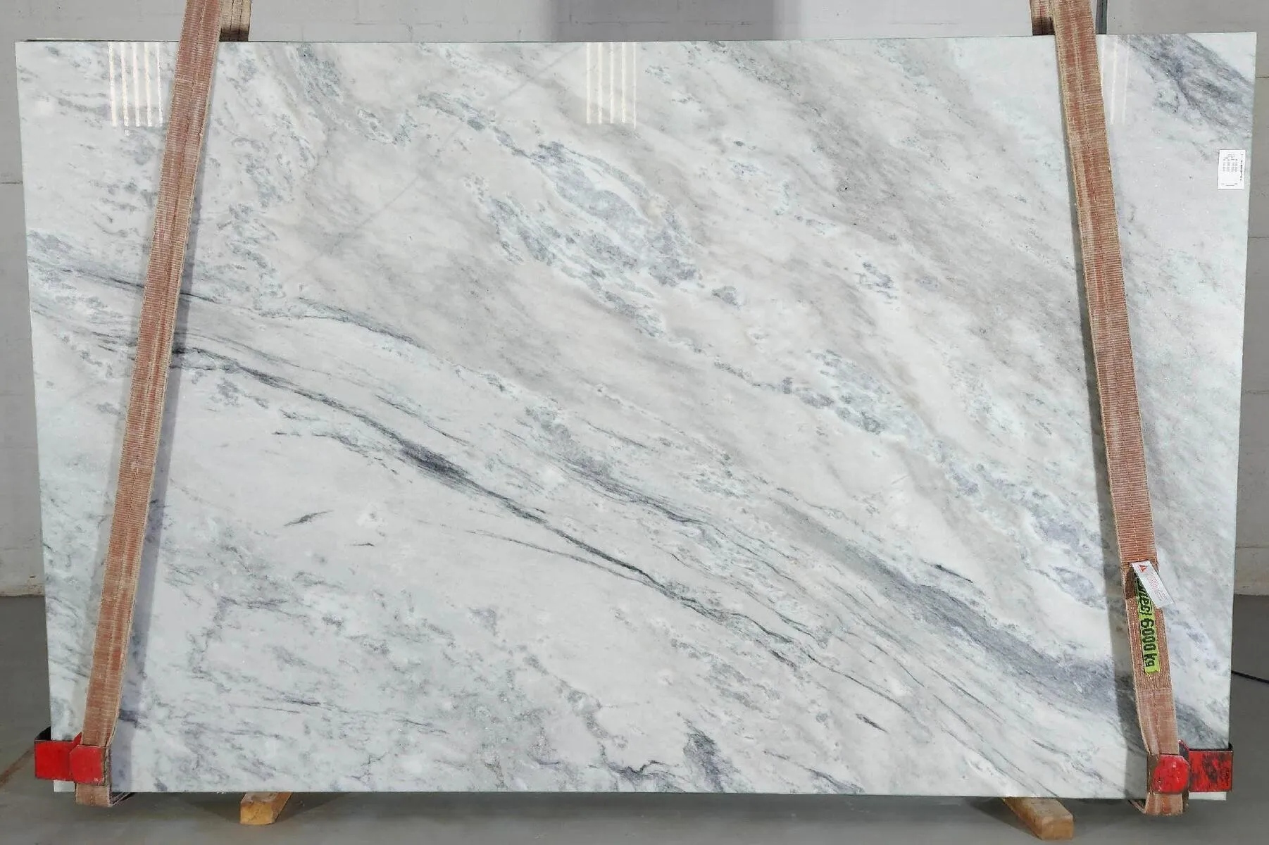 Closeup image of Mont Blanc 1st Choice Grey Marble countertop slab