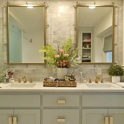 Image of installed ONE Quartz Surfaces Morning Frost White Quartz countertops