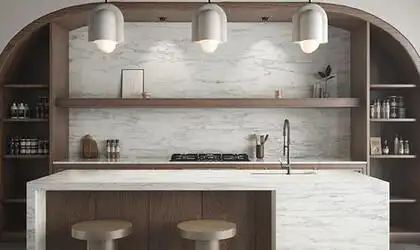 Image of installed ONE Quartz Surfaces Astoria White Quartz countertops