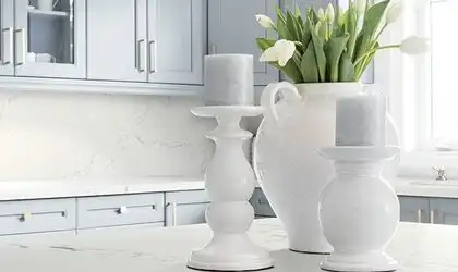 Image of installed ONE Quartz Surfaces Liberty Calacatta Cream Quartz countertops