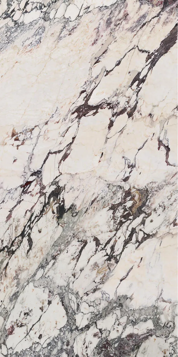 Image of installed Panoramic Porcelain Surfaces Calacatta Aries White Porcelain countertops