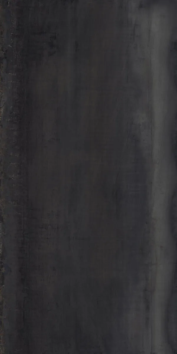 Image of installed Panoramic Porcelain Surfaces Obsidian Black Porcelain countertops