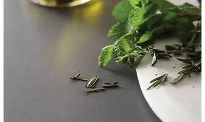 Image of installed Panoramic Porcelain Surfaces Hearth Smoke Grey Porcelain countertops