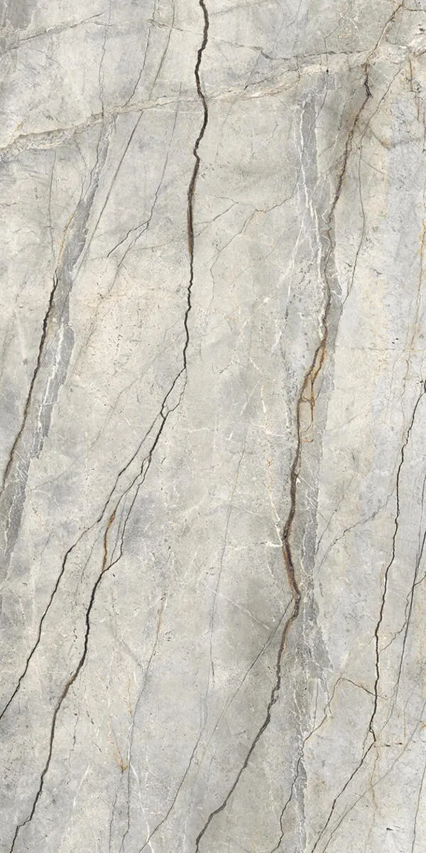 Image of installed Panoramic Porcelain Surfaces Elestial Grey Porcelain countertops