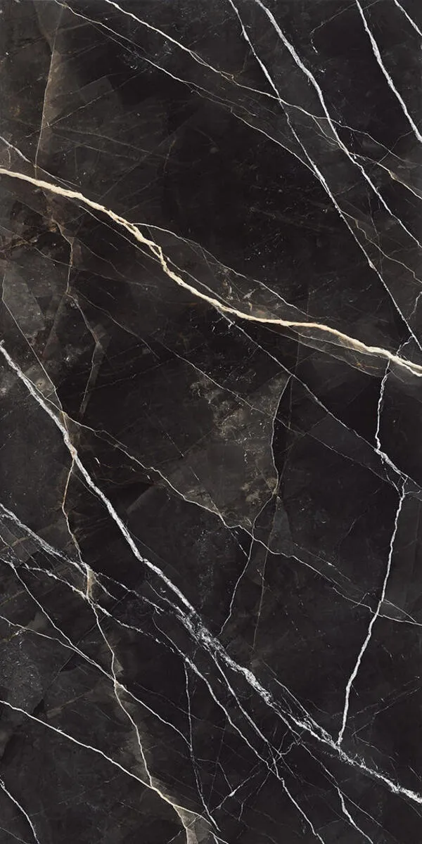 Image of installed Panoramic Porcelain Surfaces Zebra Calacatta Black Porcelain countertops