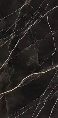 Image of installed Panoramic Porcelain Surfaces Zebra Calacatta Black Porcelain countertops