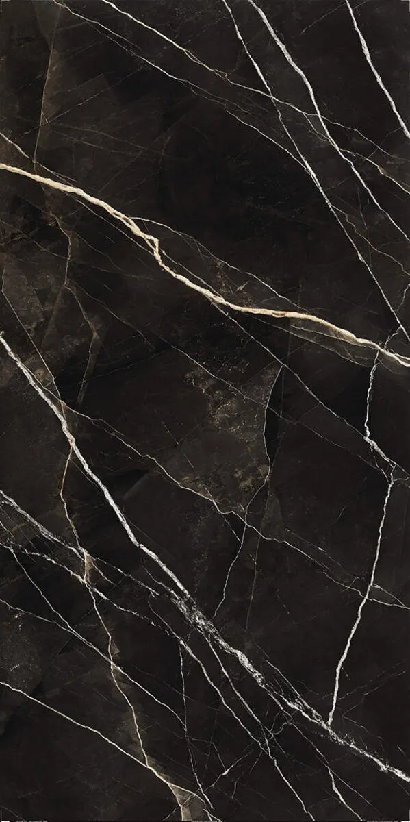 Image of installed Panoramic Porcelain Surfaces Zebra Calacatta Black Porcelain countertops